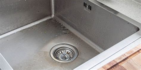 rvs gootsteen schoonmaken